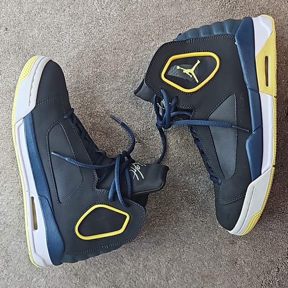 Jordan Flight Luminary 'Night Stadium Squadron Blue' - Picture 4 of 14